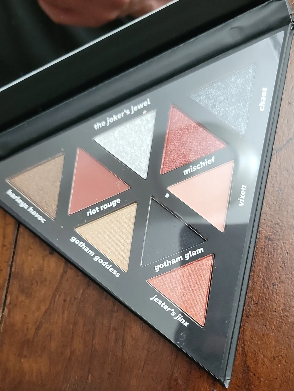 Lottie London Harley Quinn eyeshadow palette toxic love